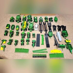 John Deere toy tractor lot